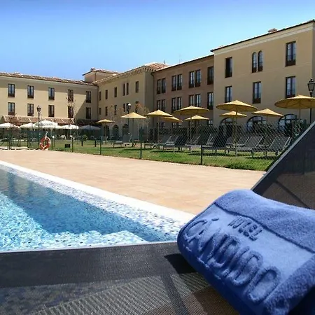 Candido Hotell
