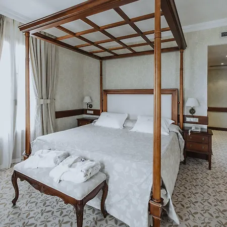 Hotell Candido 4*
