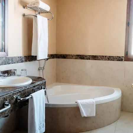 Candido Hotell Segovia