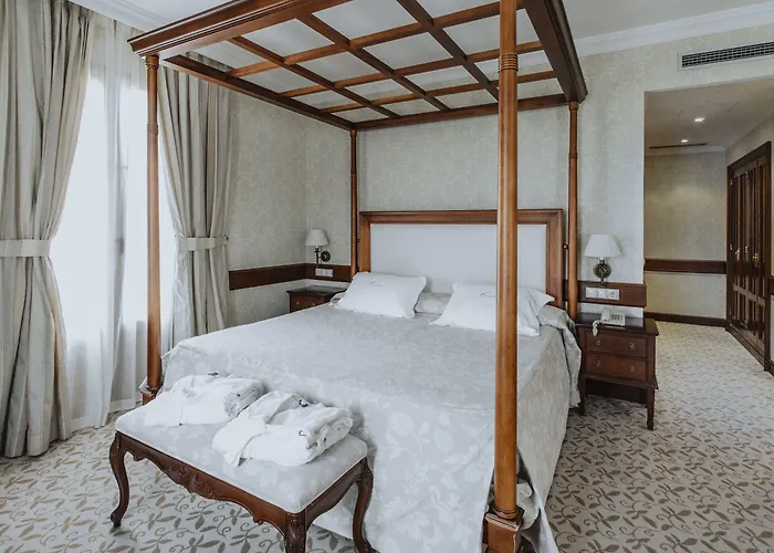 酒店 坎迪多酒店 4*